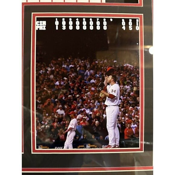 Roy Halladay signed autographed Philadelphia Phillies framed jersey JSA LOA - Picture 4 of 7